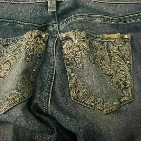 White House Black Market Boot Leg Jeans - Picture 2 of 3